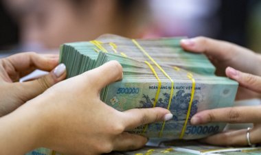 Lãi suất ngân hàng hôm nay 30/9/2024: Bất ngờ ngân hàng tăng 3 lần trong tháng